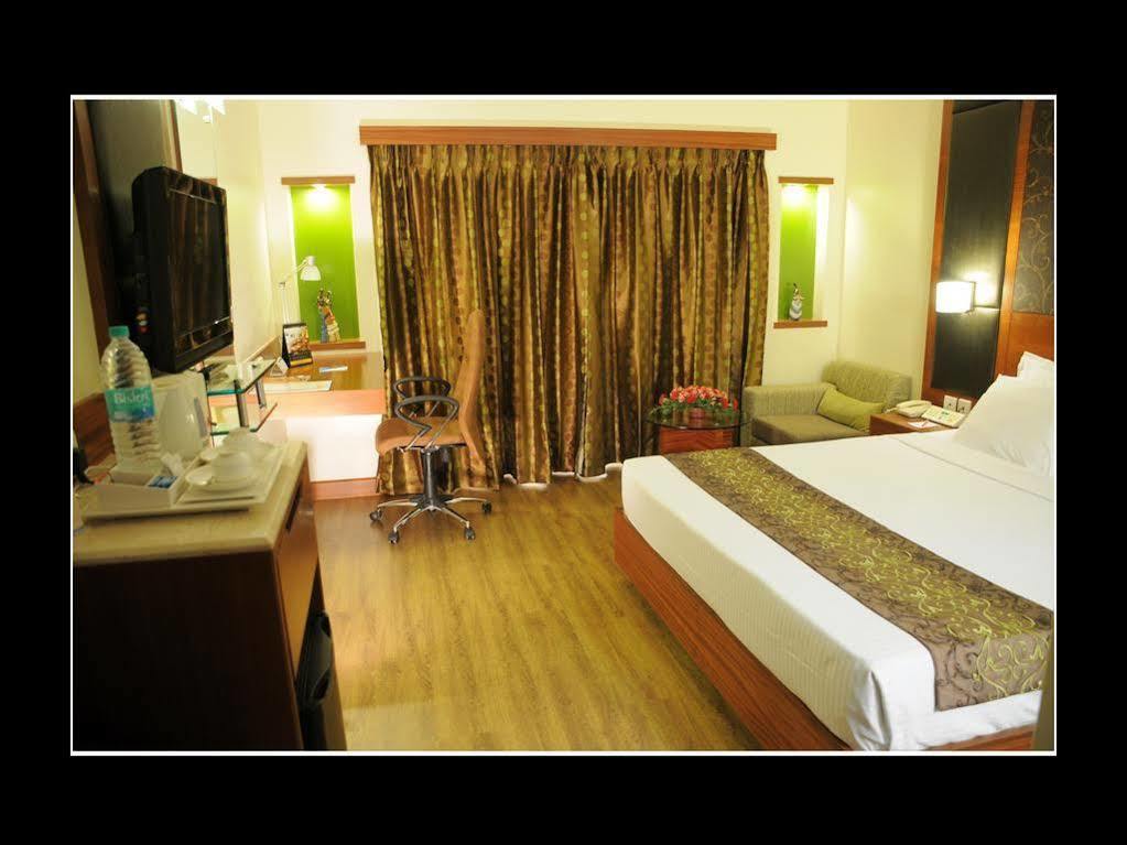 Comfort Inn Vijay Residency Bangalore Luaran gambar